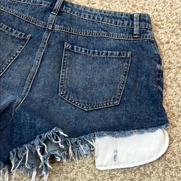 Sincerely Jules Distressed Denim Frayed Hem Shorts - Size 11 / 30 - Picture 8 of 9